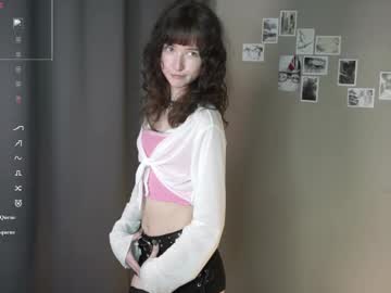 Indiramcclamroch Chaturbate stream image from May 01, 2026