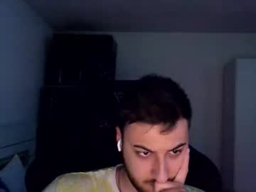 Kenan_10 Chaturbate stream image from May 01, 2026