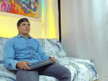 Dwayne_Esteven10 Chaturbate stream image from May 01, 2026