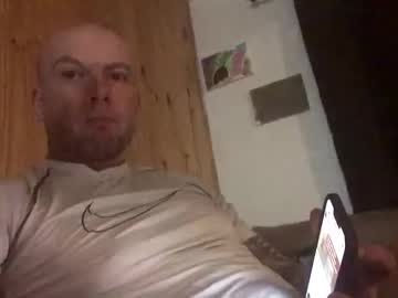 Deunzybaby Chaturbate stream image from May 01, 2026