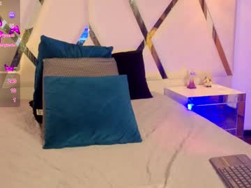 Sashablaze7 Chaturbate stream image from May 01, 2026