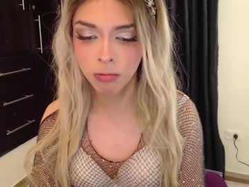 Sabrinatshot Chaturbate stream image from May 02, 2026