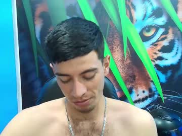 Teddy_Daaddy Chaturbate stream image from May 02, 2026