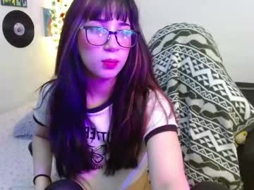 Violetapardo Chaturbate stream image from May 02, 2026