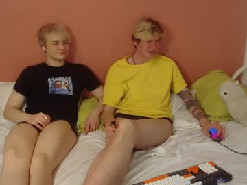 Alex_And_Oliviver Chaturbate stream image from May 02, 2026