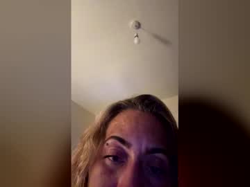 Benncrowther982635 Chaturbate stream image from May 02, 2026