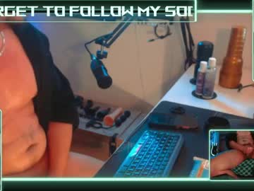 Mooks40k Chaturbate stream image from May 02, 2026
