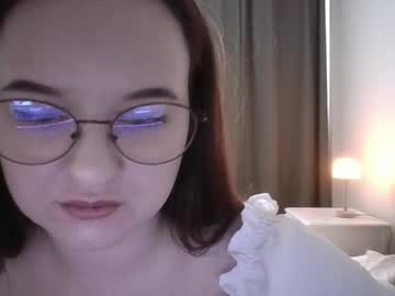 Alisasunset Chaturbate stream image from May 02, 2026