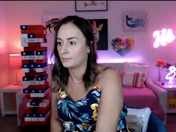 Holihurricane Chaturbate stream image from May 02, 2026