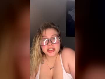 Prin2pretty Chaturbate stream image from May 02, 2026