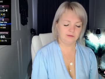 Emmmam Chaturbate stream image from May 02, 2026