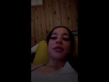 Gutbuster95 Chaturbate stream image from May 02, 2026