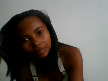 Francine1507 Chaturbate stream image from May 02, 2026