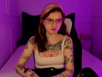 Sashaglow_ Chaturbate stream image from May 02, 2026