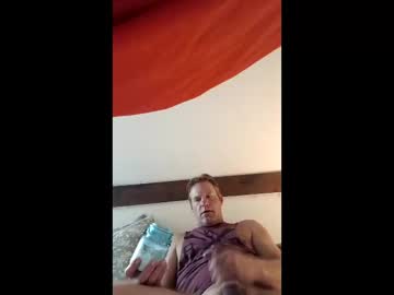 R04233054 Chaturbate stream image from May 02, 2026