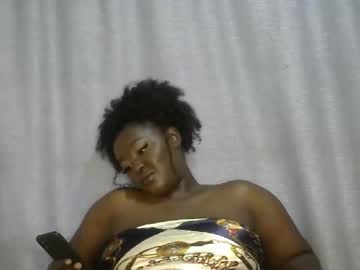 Thickythickie Chaturbate stream image from May 02, 2026