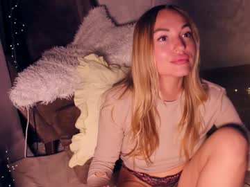 Cherry_Bomb19 Chaturbate stream image from May 02, 2026