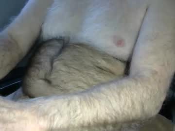 Higgins11 Chaturbate stream image from May 02, 2026