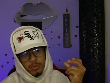 Blackfox_Desire Chaturbate stream image from May 03, 2026