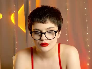 Junnewers Chaturbate stream image from May 03, 2026