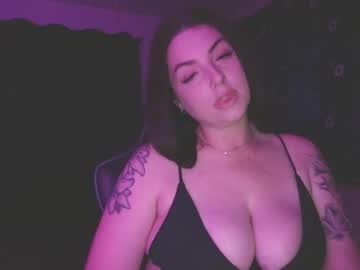 Ivyy_Sinss Chaturbate stream image from May 03, 2026