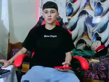 Artursmithls2026 Chaturbate stream image from May 03, 2026