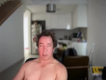 Iwantuu2 Chaturbate stream image from May 03, 2026