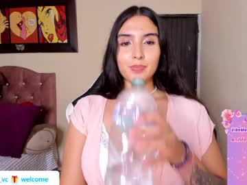 Violetalee Chaturbate stream image from May 03, 2026
