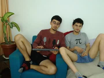 Fallgays Chaturbate stream image from May 03, 2026