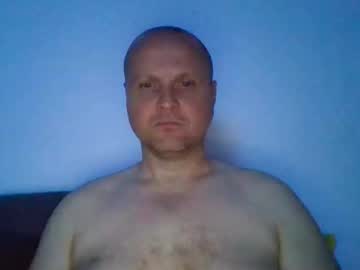 Ferkooo111 Chaturbate stream image from May 03, 2026