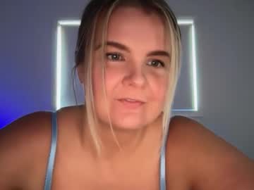 Peachyrose_ Chaturbate stream image from May 03, 2026