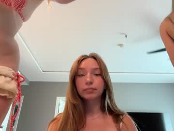 Katie________ Chaturbate stream image from May 03, 2026