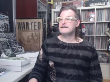 Muziknerd Chaturbate stream image from May 03, 2026