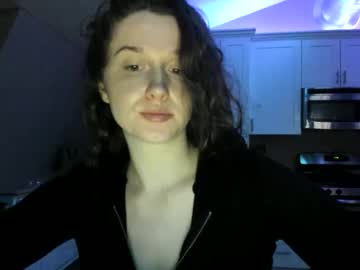 Amberkinsley Chaturbate stream image from May 03, 2026