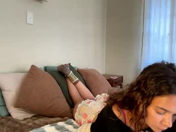 Farmfreshmay Chaturbate stream image from May 03, 2026