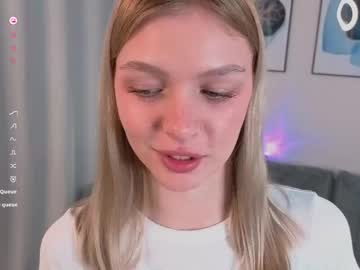 Pennywilliams Chaturbate stream image from May 03, 2026