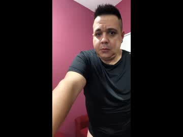 Vittoitalian Chaturbate stream image from May 03, 2026
