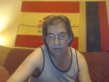 Yosep44 Chaturbate stream image from May 03, 2026
