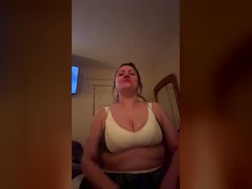 Bella69rose Chaturbate stream image from May 03, 2026