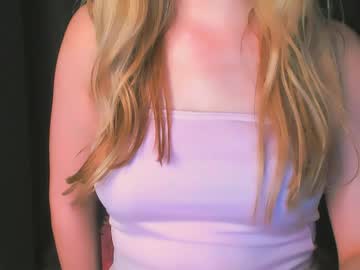 Luna1vibe Chaturbate stream image from May 03, 2026