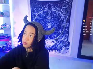 Ela_0 Chaturbate stream image from May 03, 2026