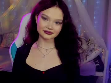 Emilychaves Chaturbate stream image from May 03, 2026