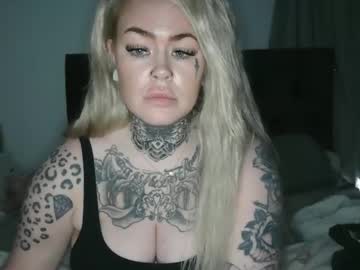 Skyenoirx Chaturbate stream image from May 03, 2026