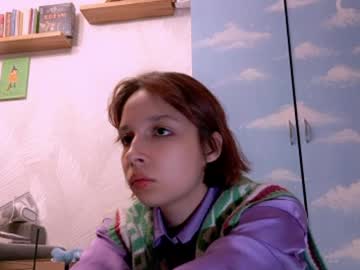 Kattienoggle Chaturbate stream image from May 03, 2026