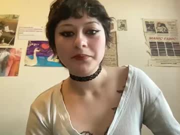 Adorememadamnova Chaturbate stream image from May 03, 2026