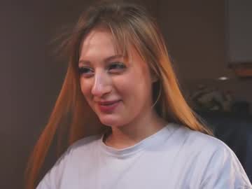 Delicaty Chaturbate stream image from May 03, 2026