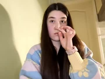 Elenara_ Chaturbate stream image from May 03, 2026