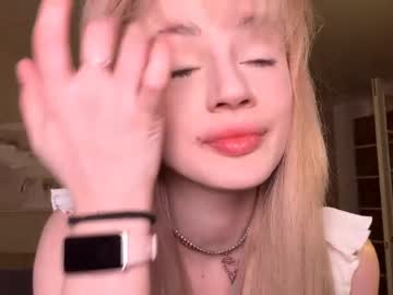 Unholyd0lly Chaturbate stream image from May 03, 2026