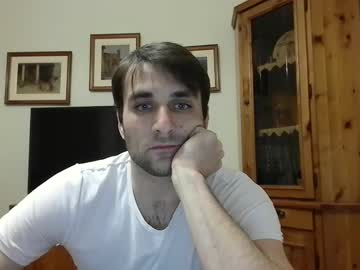 Bluejoee Chaturbate stream image from May 03, 2026