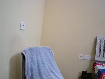 Lifting_Zina Chaturbate stream image from May 03, 2026